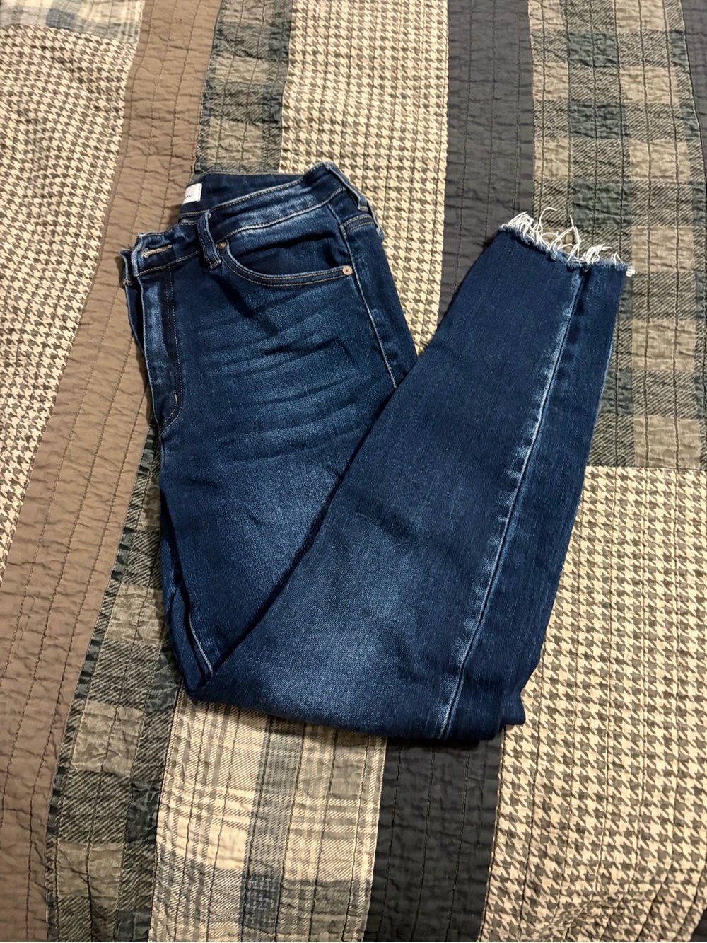 Kancan Dark Blue Ankle Frayed Skinny Jeans